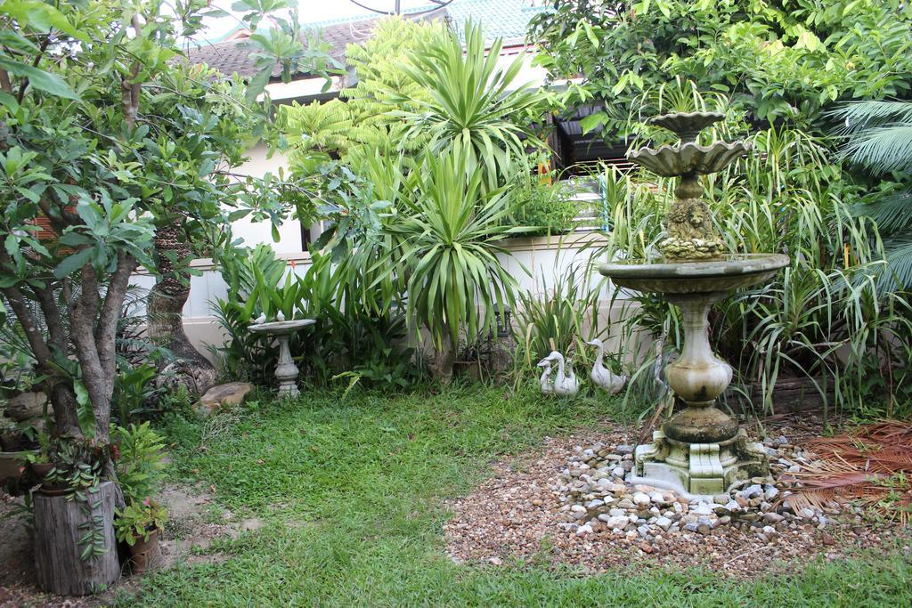 Tree Home Plus Nakhon Si Thammarat Eksteriør bilde
